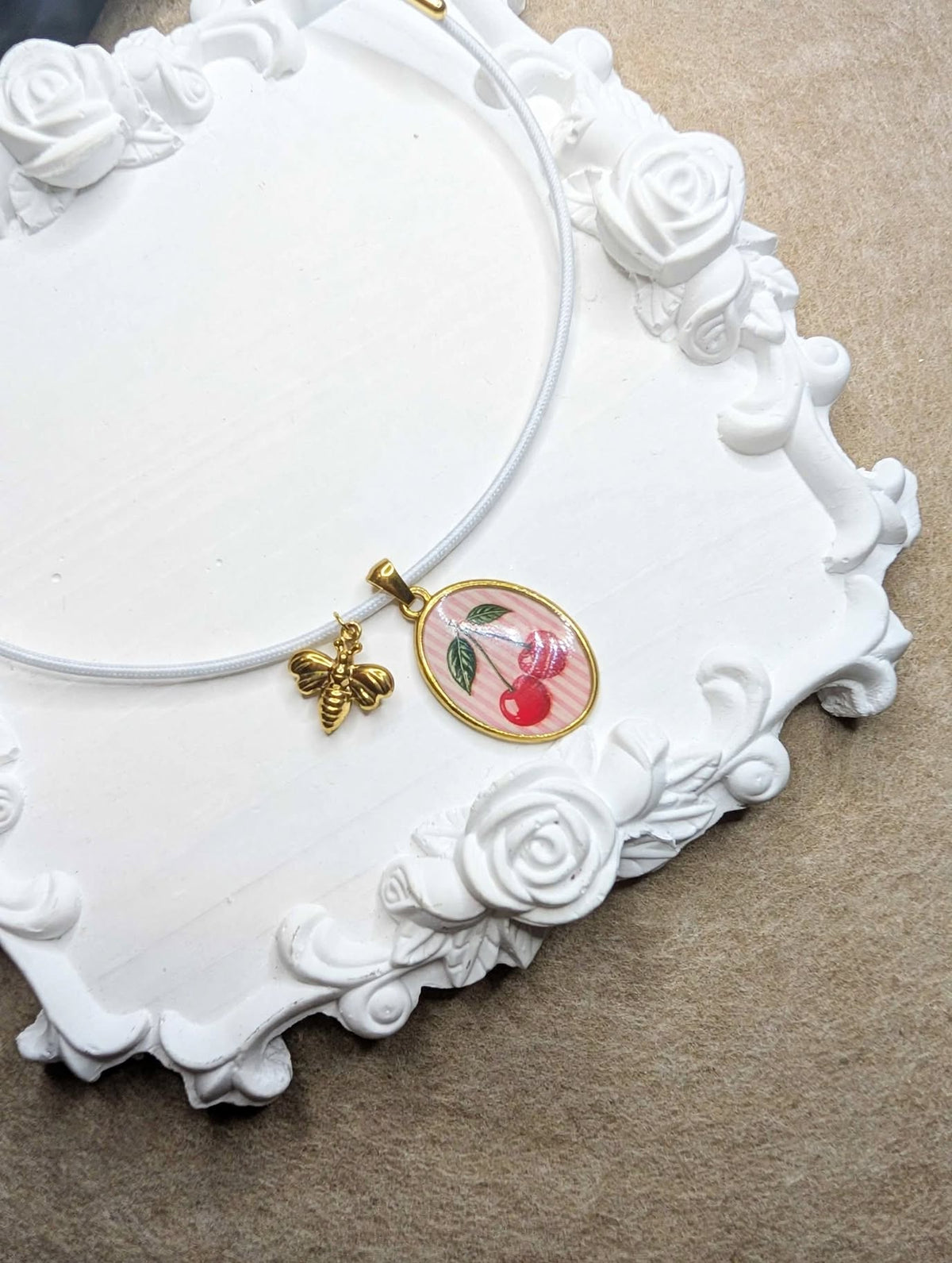 CHARM APETTA (Gold)